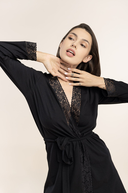 Szlafrok czarny z koronką